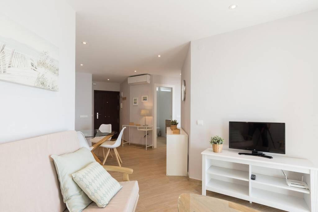 Ferienwohnung Tgh/ Fuengirola Frente Al Mar Exterior foto