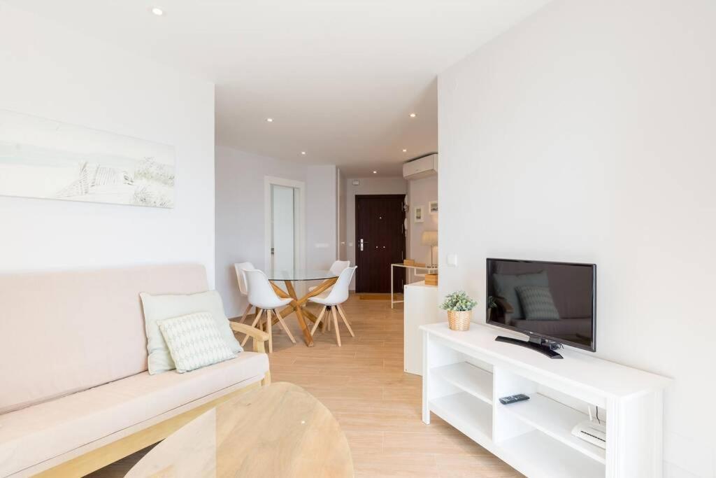 Ferienwohnung Tgh/ Fuengirola Frente Al Mar Exterior foto