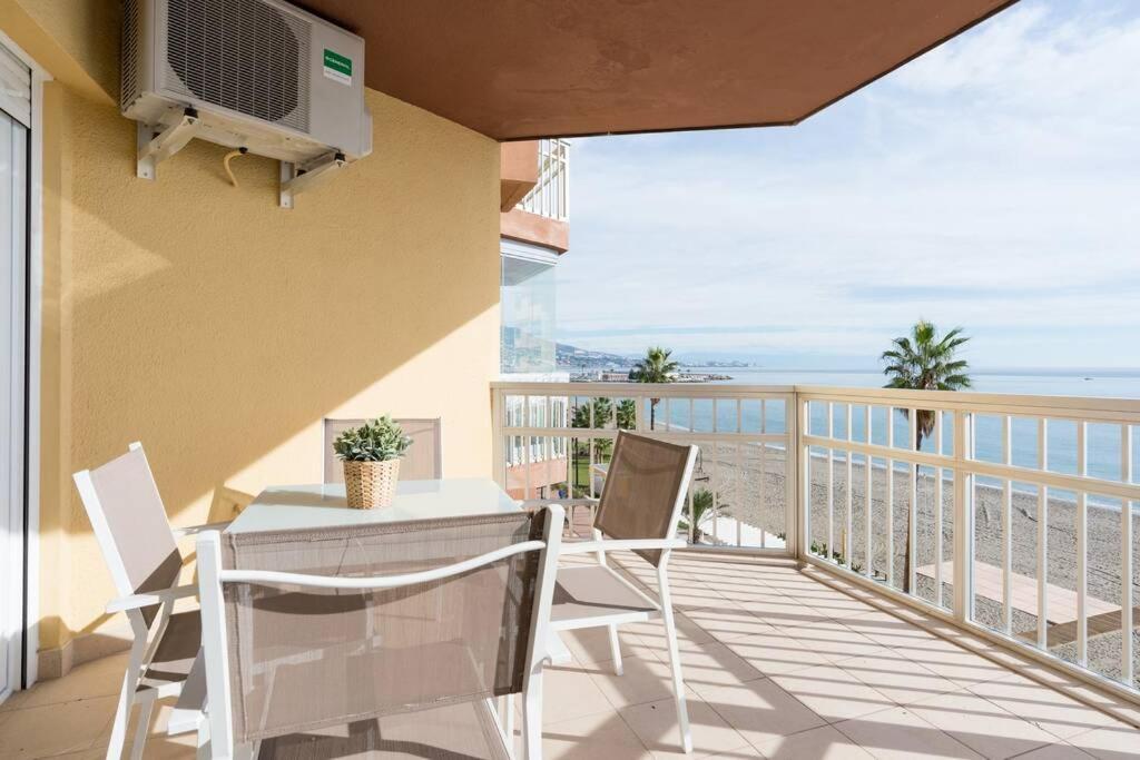 Ferienwohnung Tgh/ Fuengirola Frente Al Mar Exterior foto