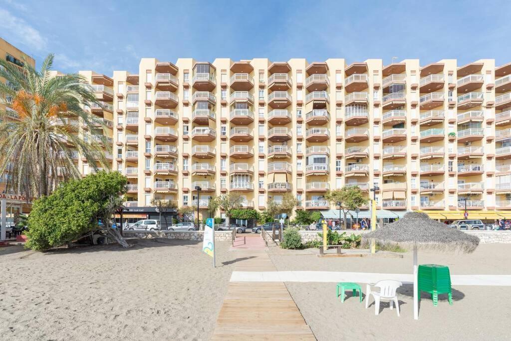 Ferienwohnung Tgh/ Fuengirola Frente Al Mar Exterior foto